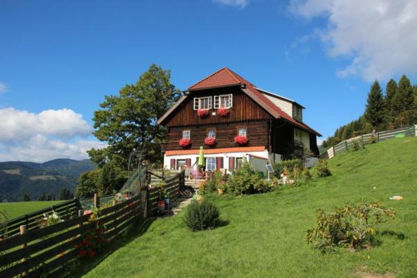 Haus Mauken - Appartments Mit Panoramablick Murau Exterior foto